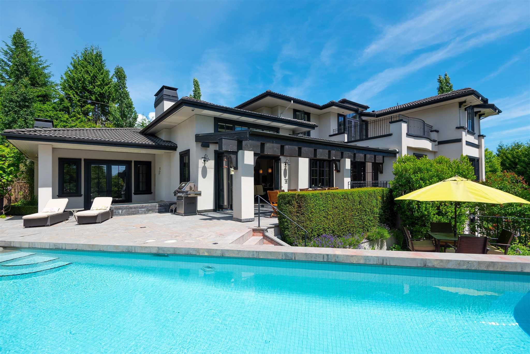 West Vancouver - Single Detached Sold